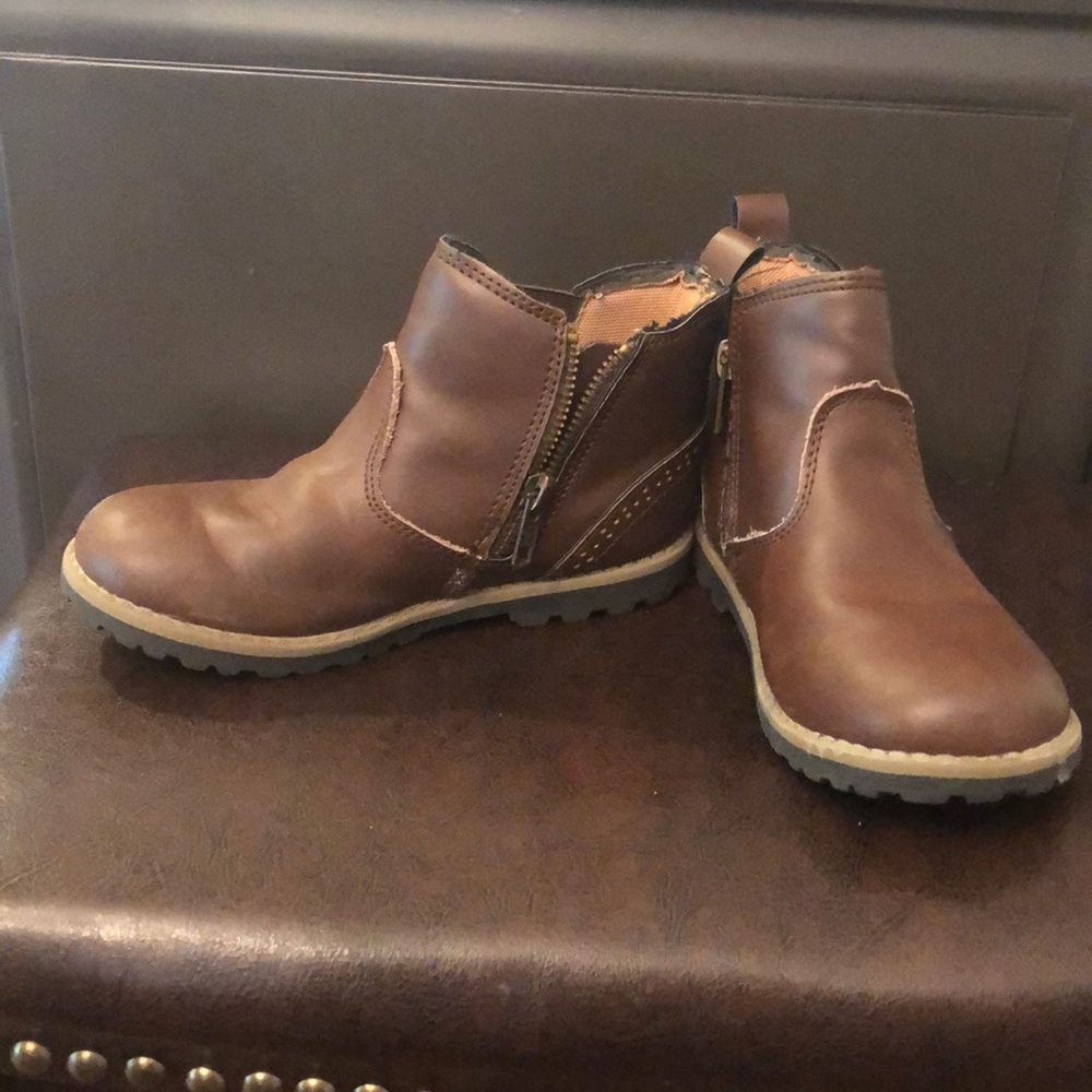 Cherokee Boys Brown Boots! Size 12
